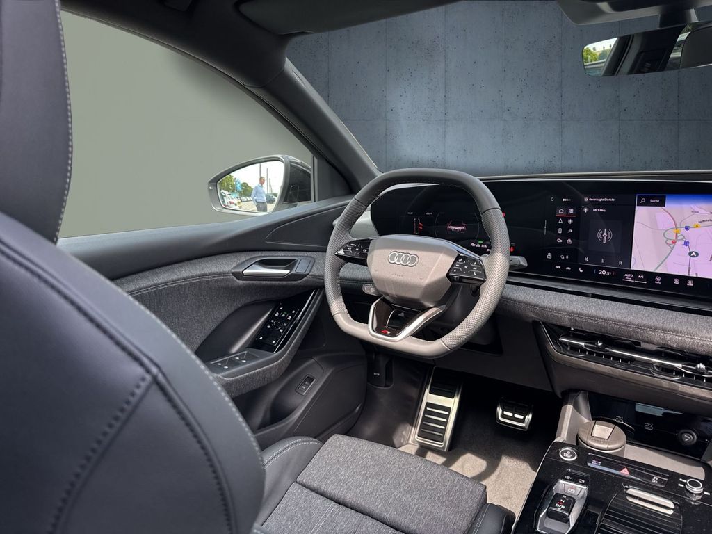 Audi Q6 e-tron 2025