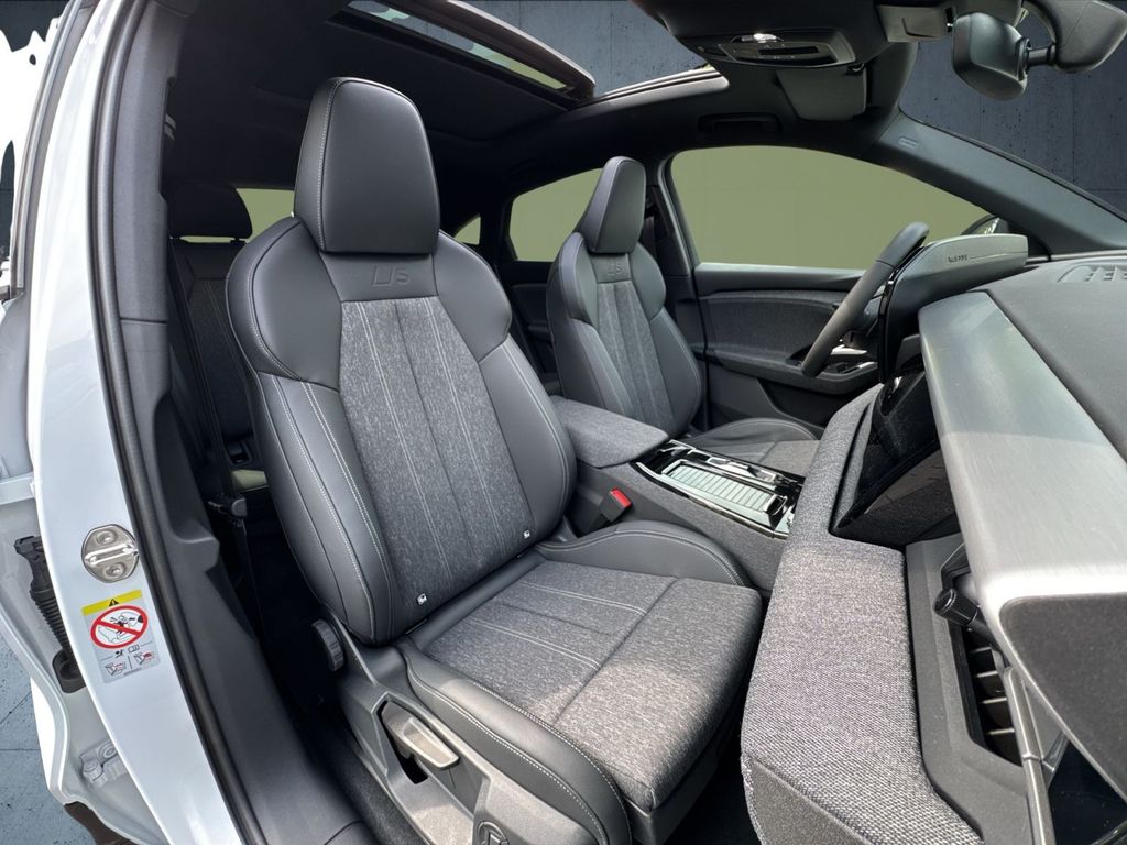 Audi Q6 e-tron 2025