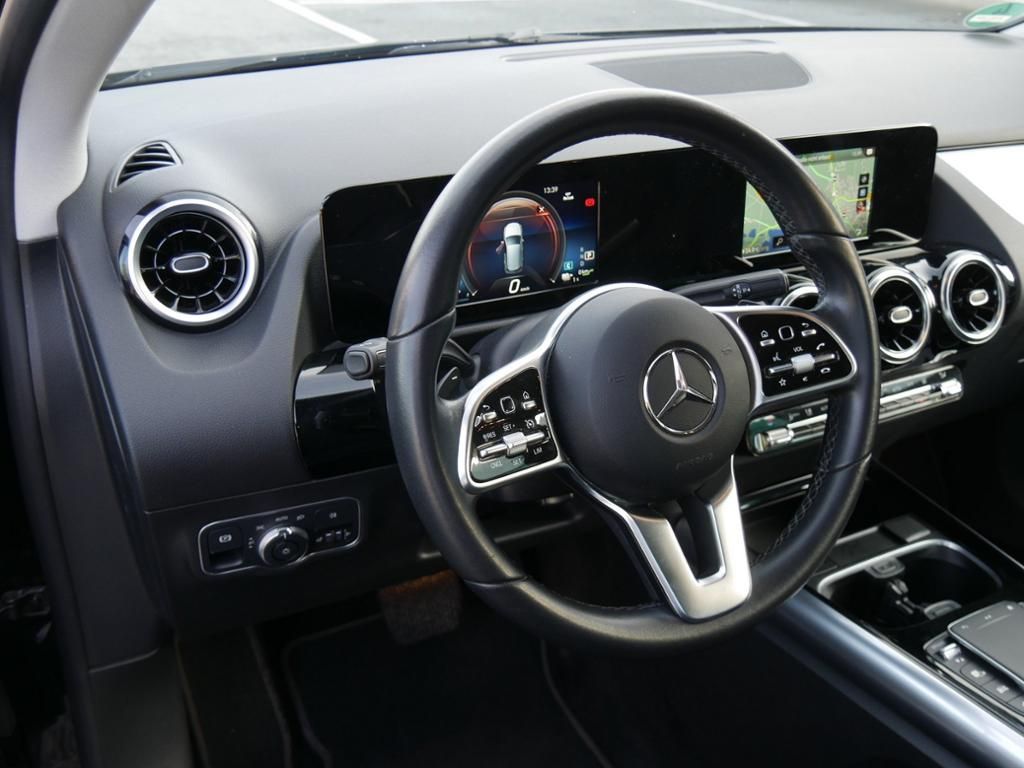 Mercedes-Benz B 250 2022