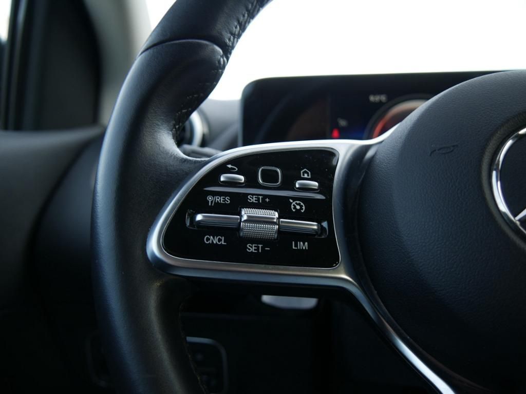 Mercedes-Benz B 250 2022