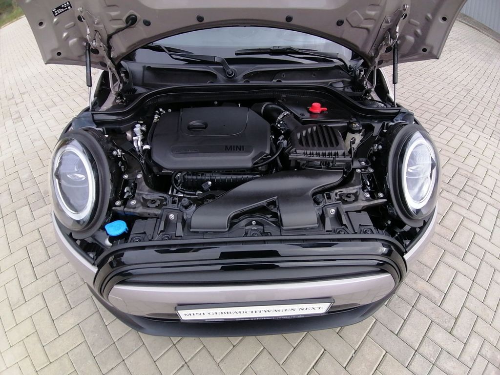 MINI Cooper Cabrio 2023