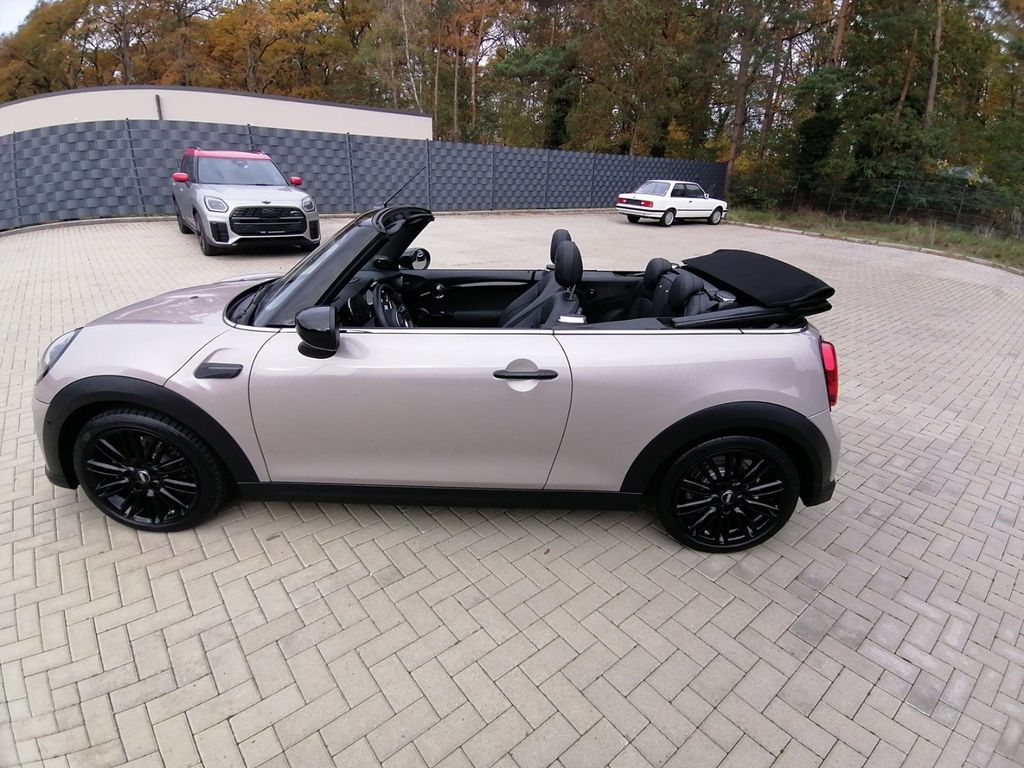 MINI Cooper Cabrio 2023