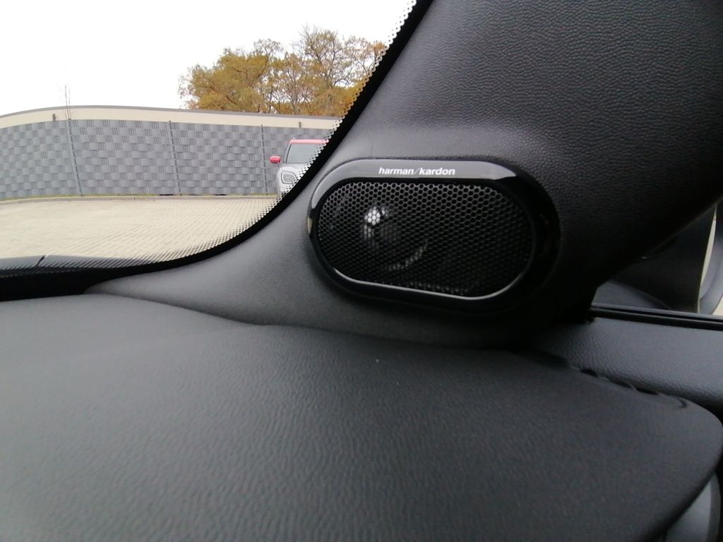 MINI Cooper Cabrio 2023