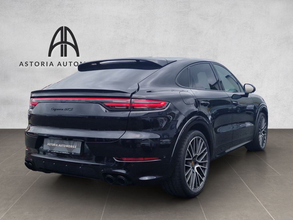 Porsche Cayenne 2021