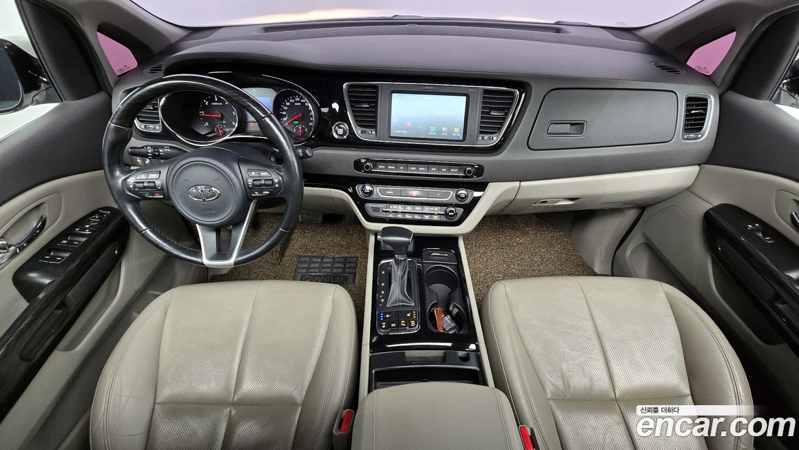Kia Canival 2018