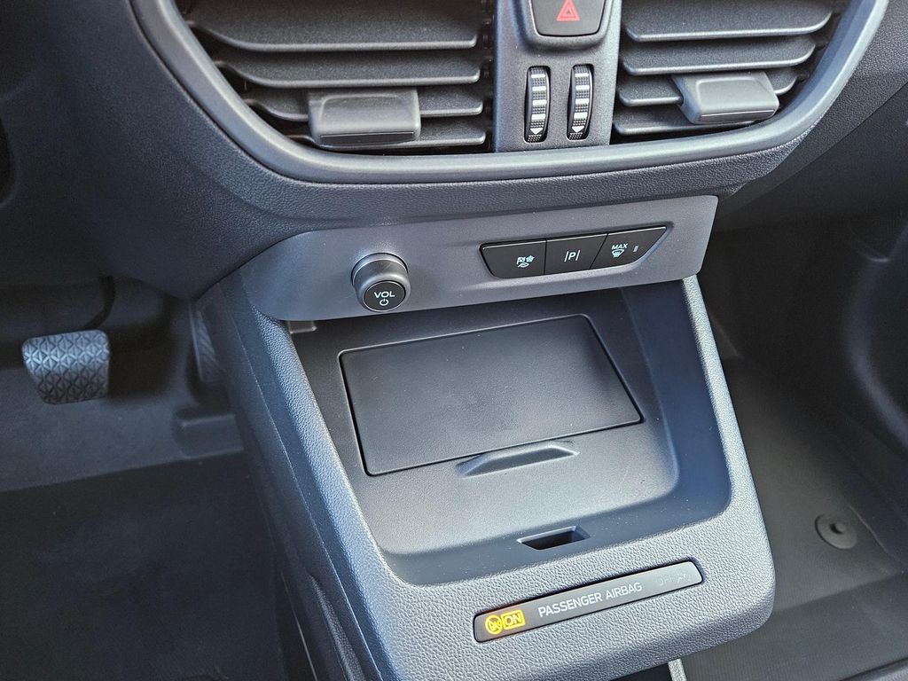 Ford Transit Courier 2025