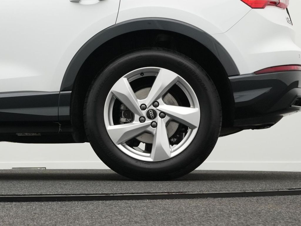 Audi Q3 2025