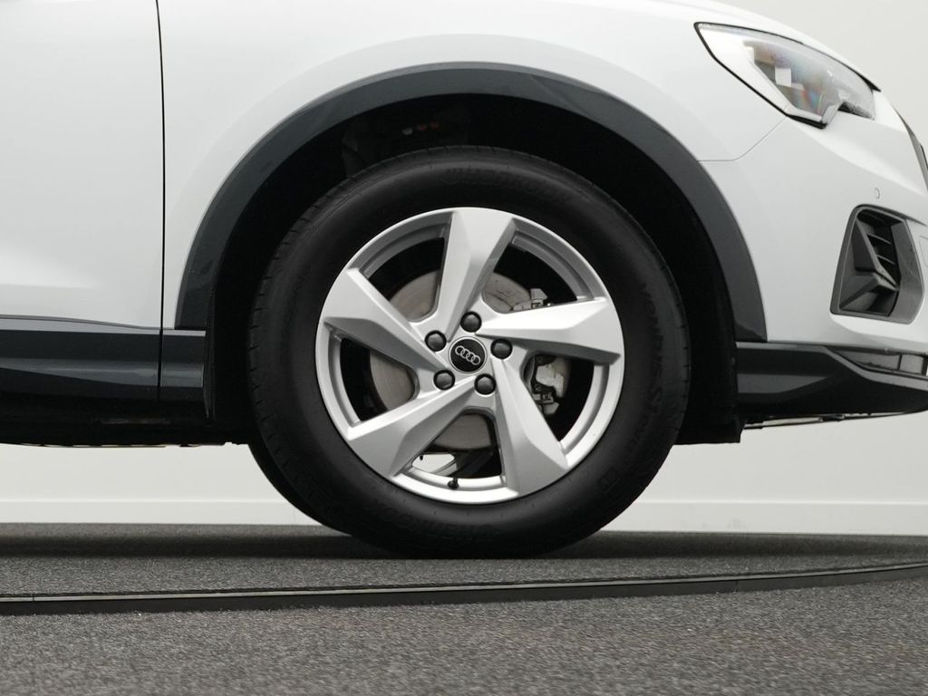 Audi Q3 2025