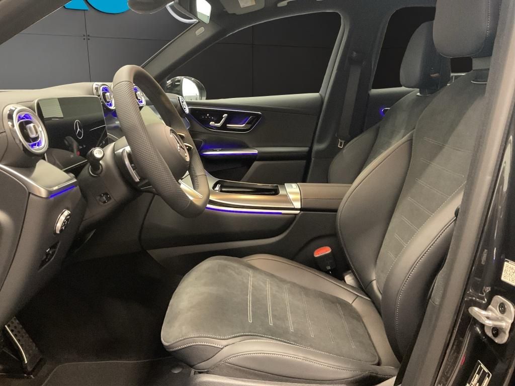 Mercedes-Benz GLC 300 2025