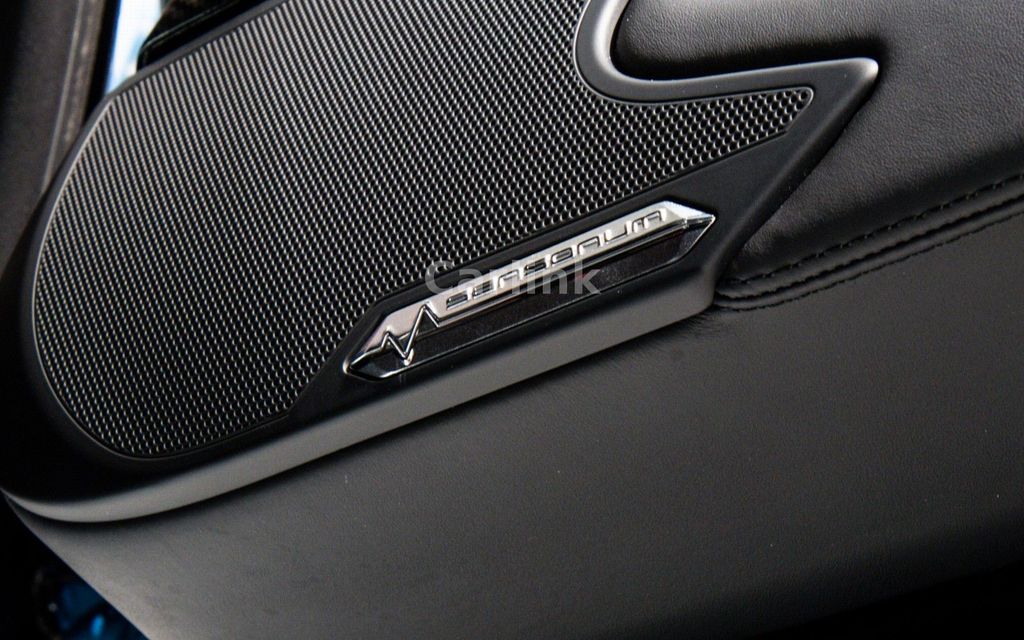 Lamborghini Aventador 2024