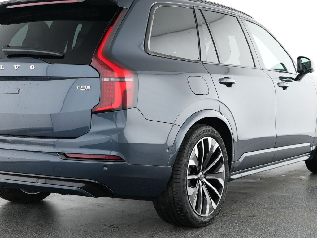 Volvo XC90 2025