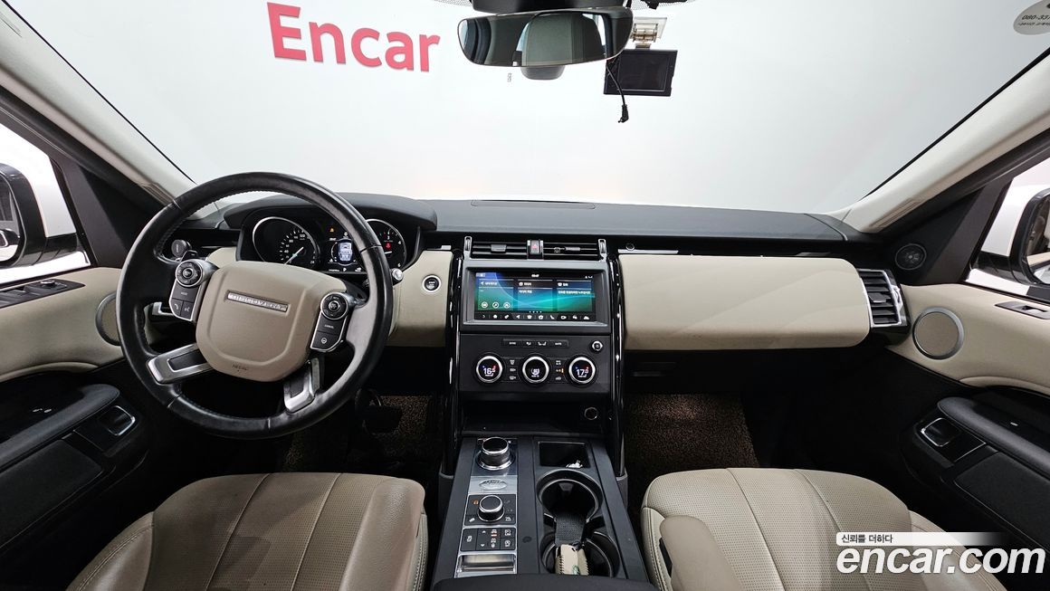 Land Rover Discovery 2018