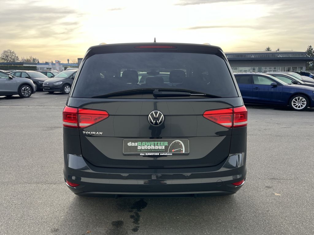 Volkswagen Touran 2021