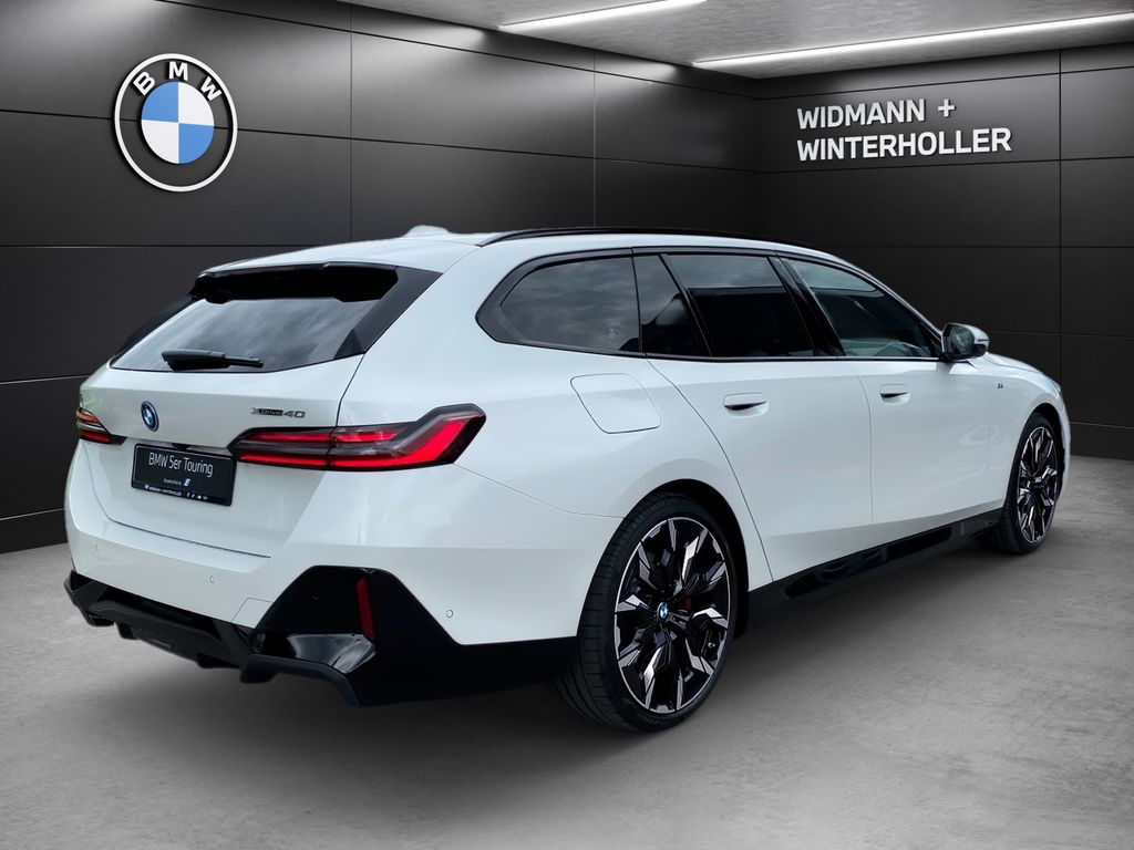 BMW i5