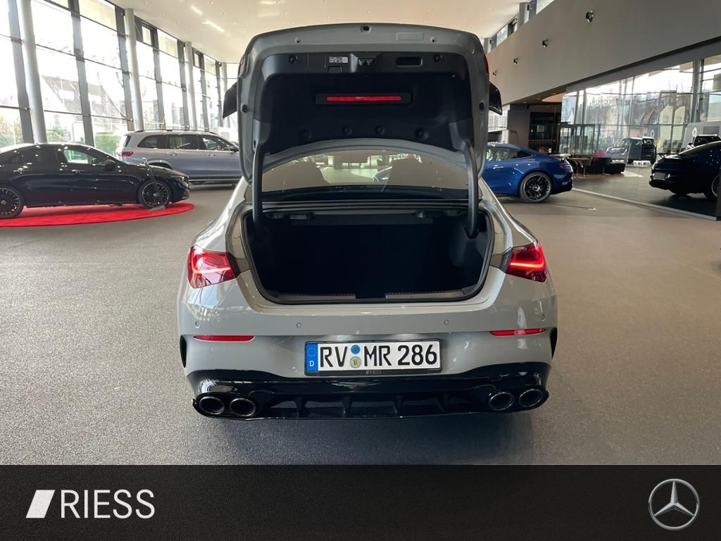 Mercedes-Benz CLA 45 AMG 2025