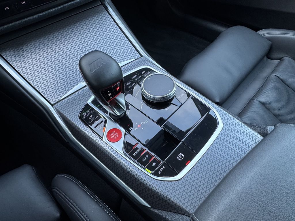BMW M4 2025