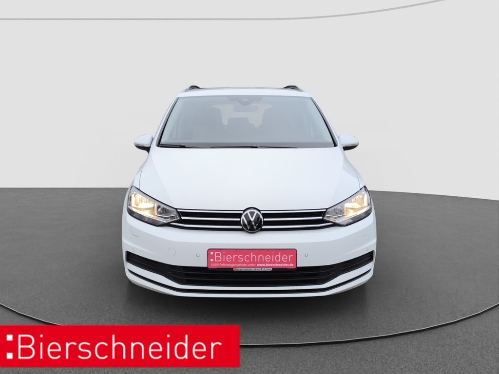 Volkswagen Touran 2024