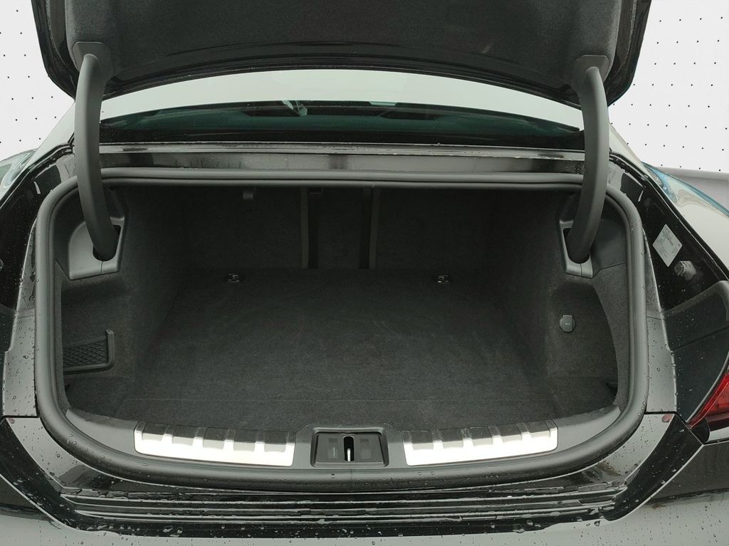 Audi RS e-tron GT 2024