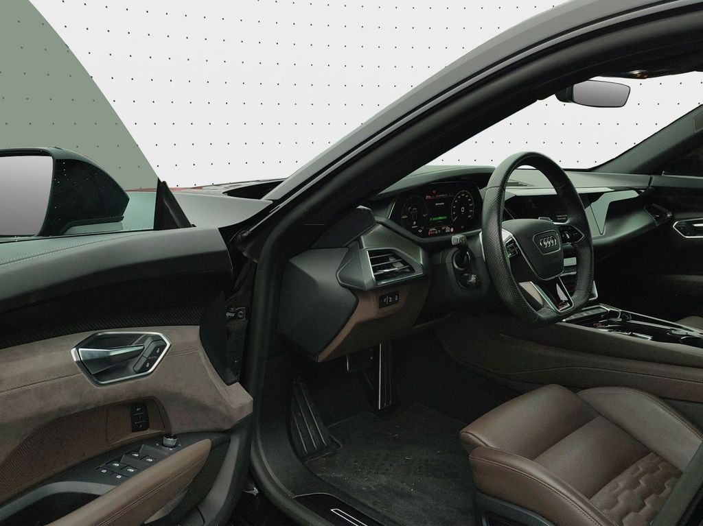 Audi RS e-tron GT 2024