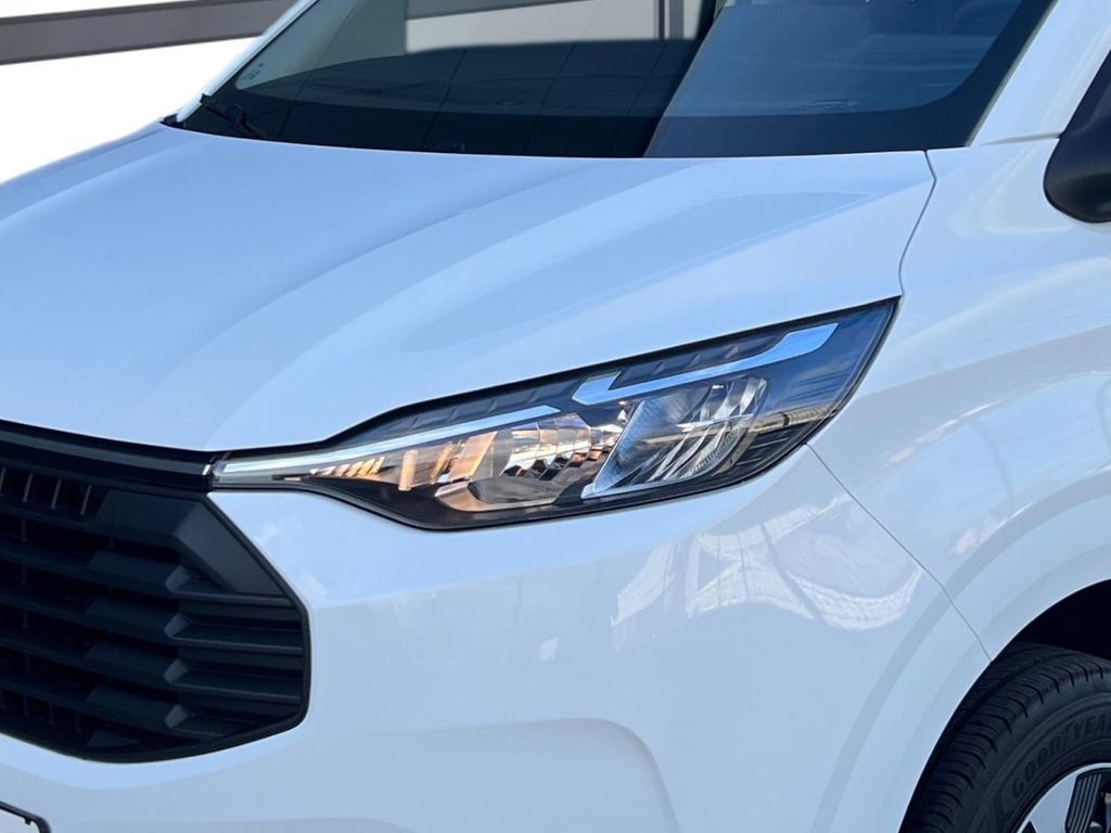Ford Transit Custom 2025