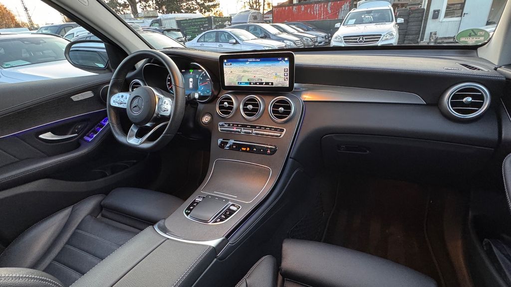 Mercedes-Benz GLC 200 2020