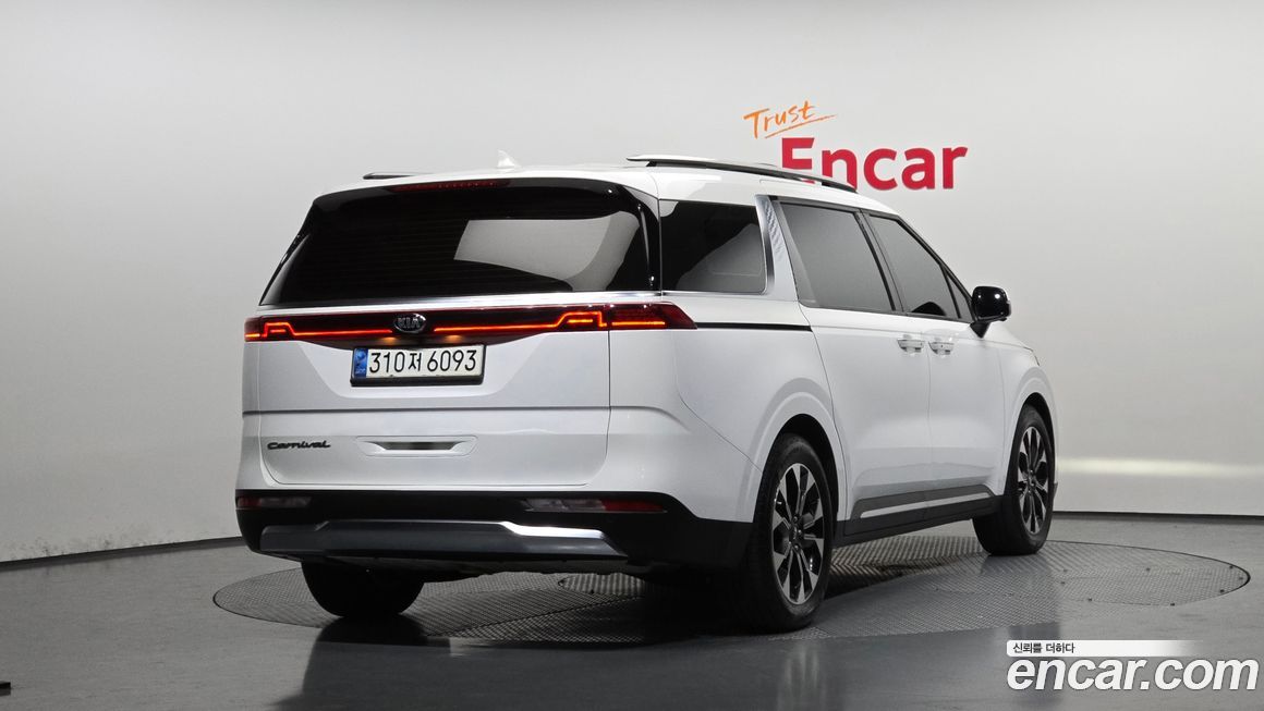 Kia Canival 2021