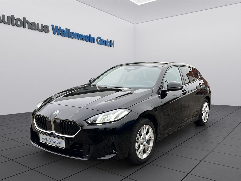 BMW 118 2024