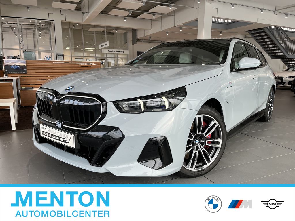BMW 550 2025