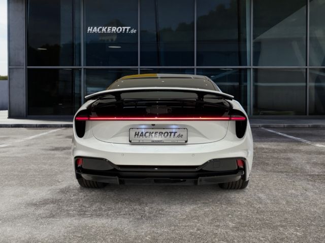 Lotus Emeya 2024