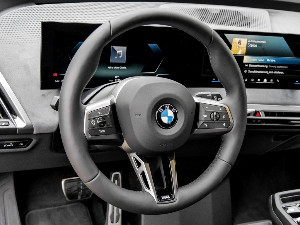 BMW iX 2025