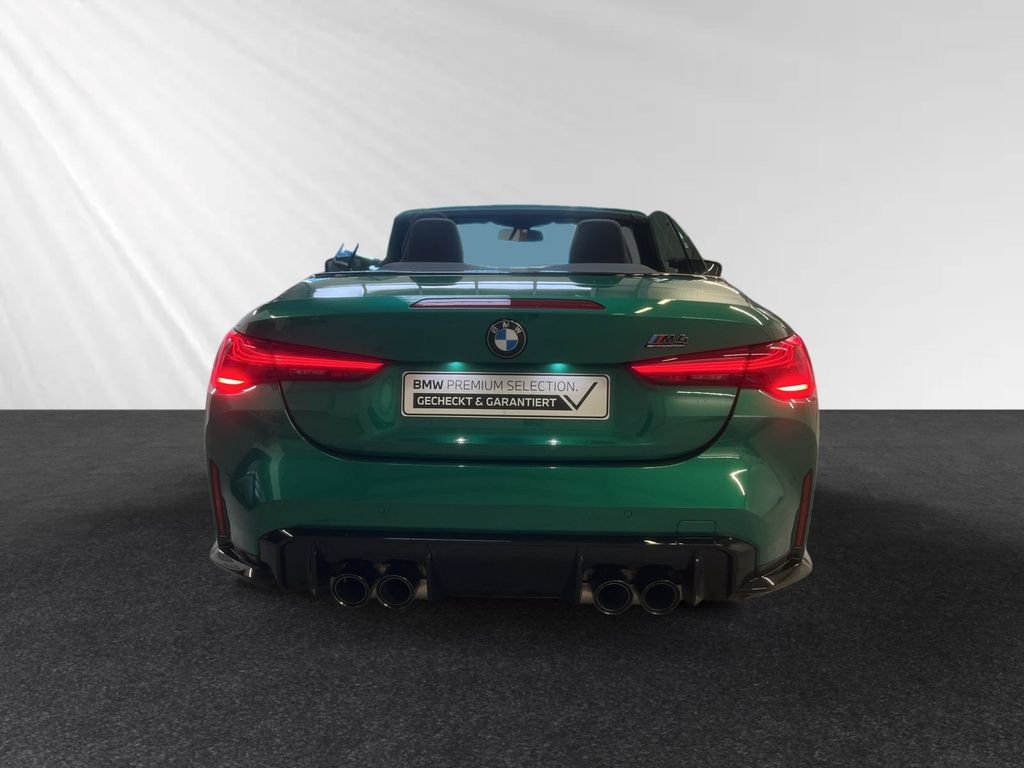 BMW M4 2025
