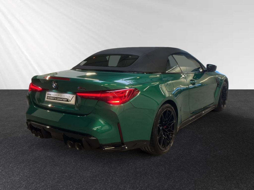 BMW M4 2025
