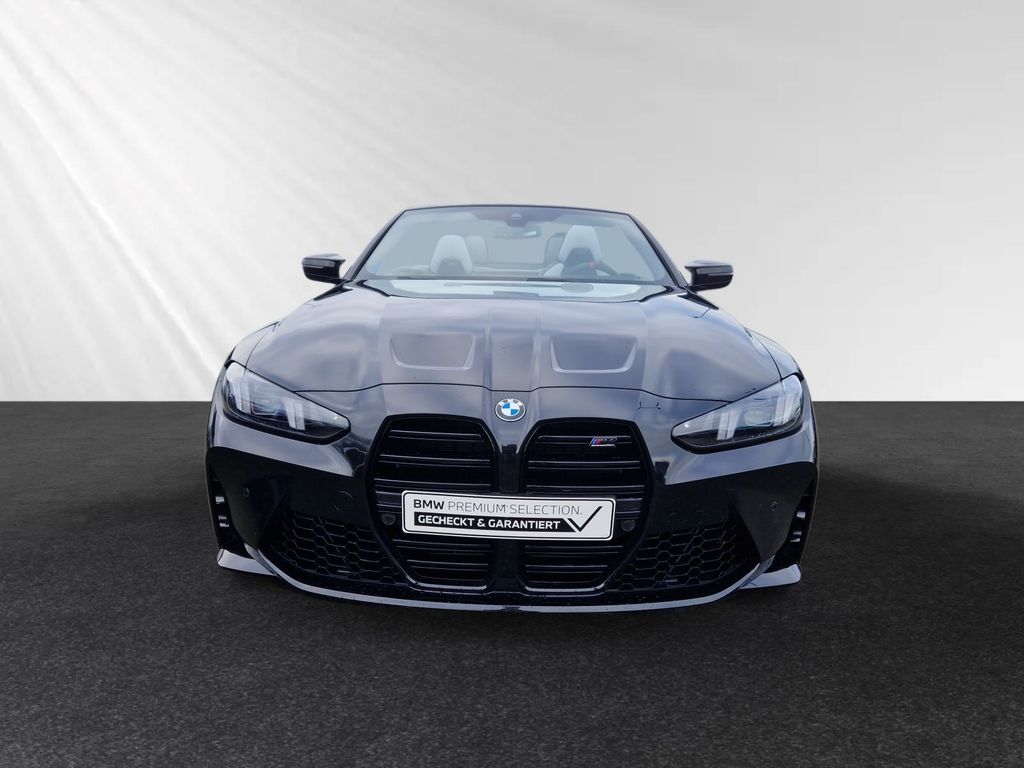 BMW M4 2025
