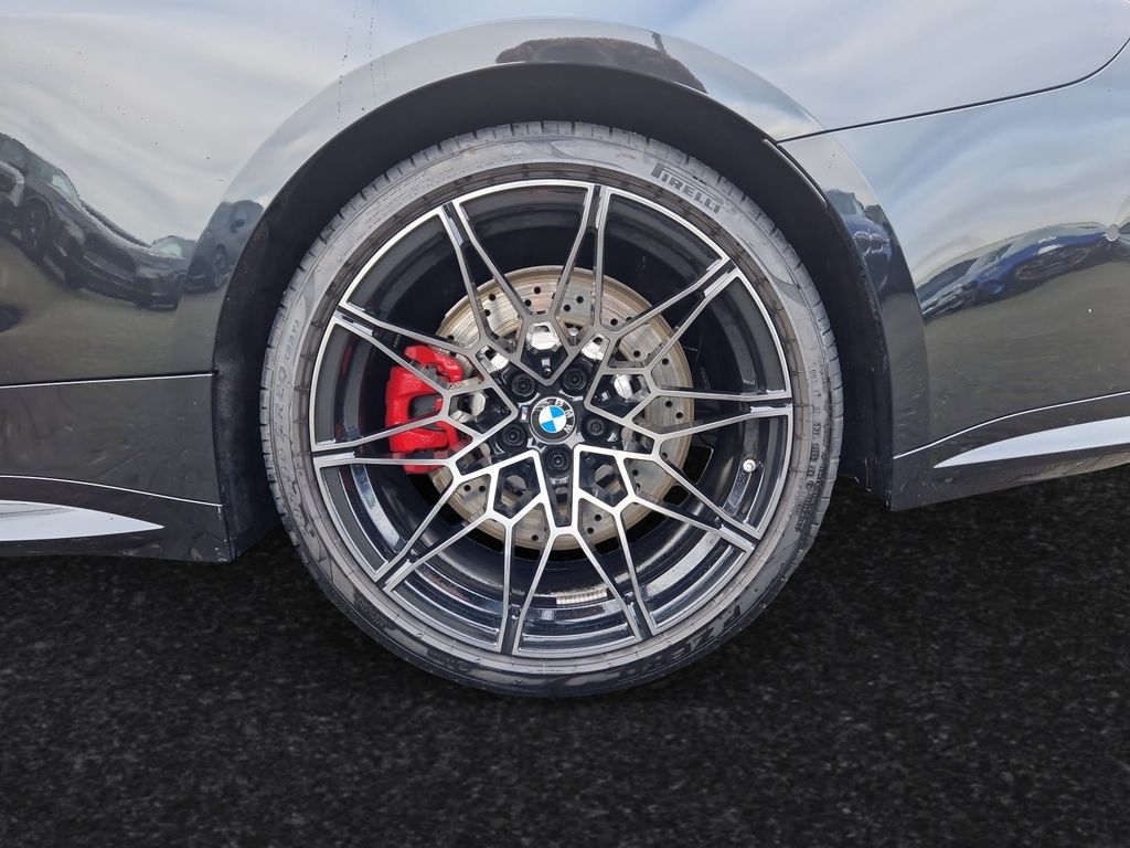 BMW M4 2025