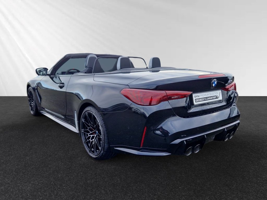 BMW M4 2025