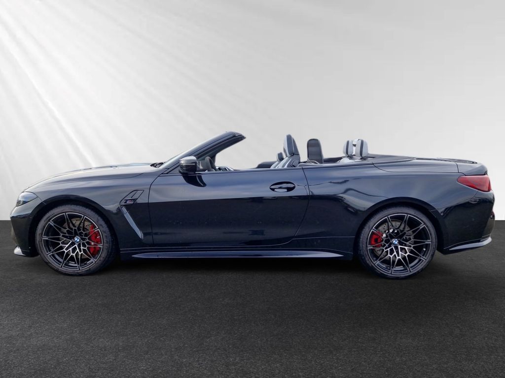 BMW M4 2025