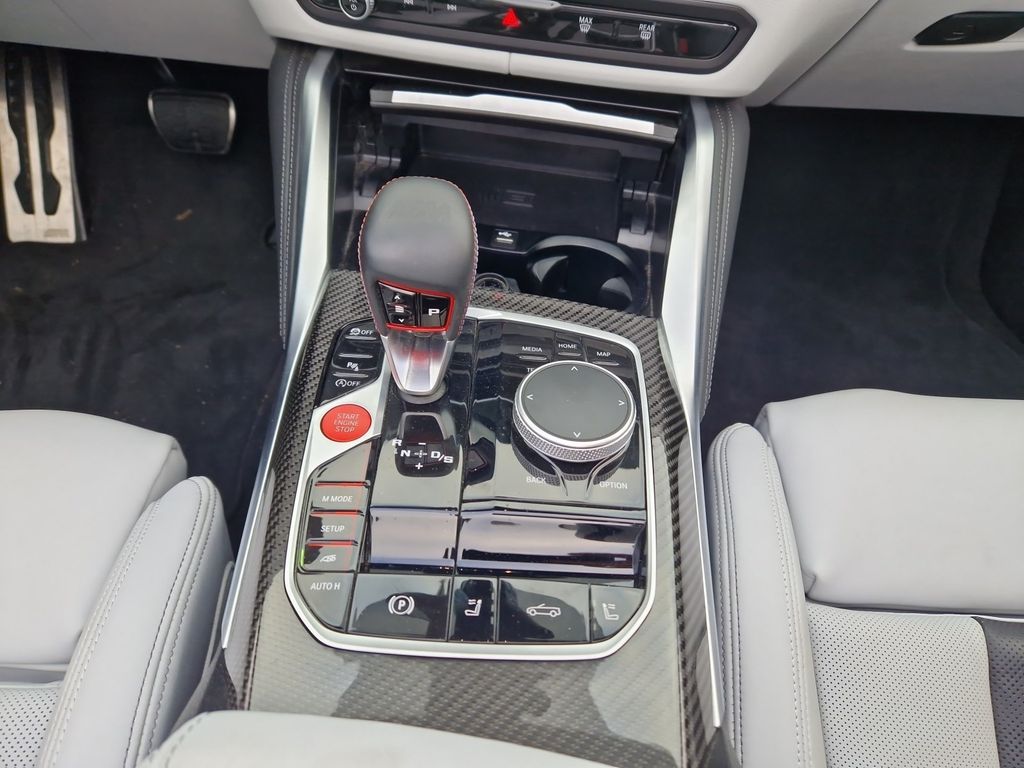 BMW M4 2025