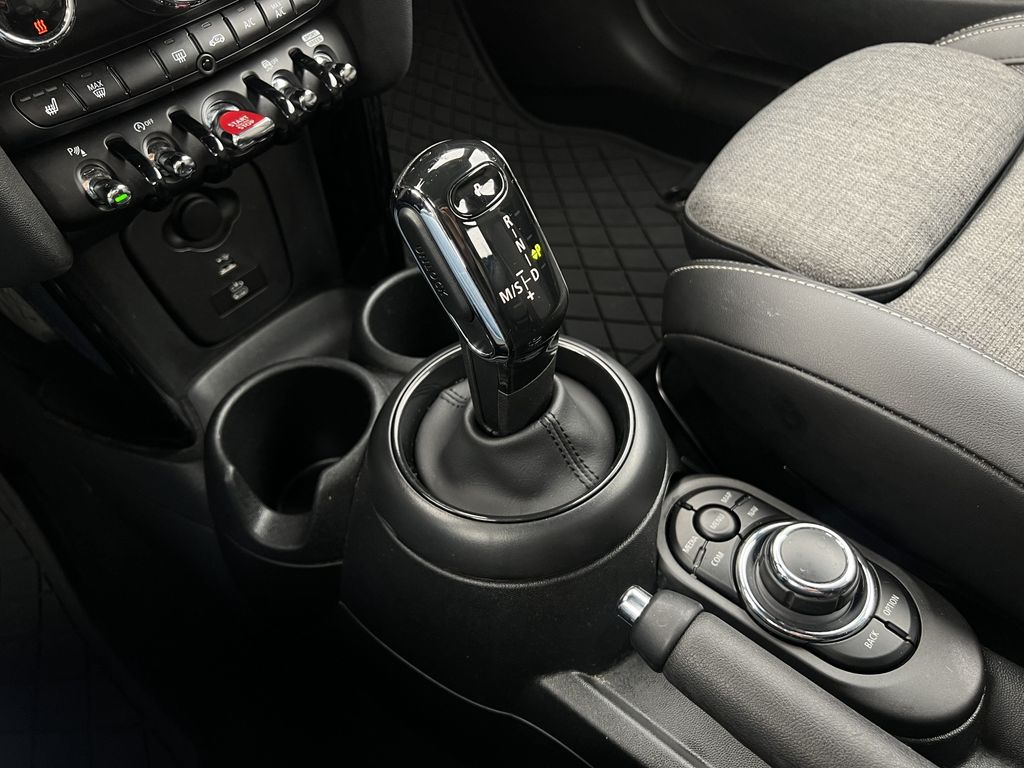 MINI Cooper S Cabrio 2023