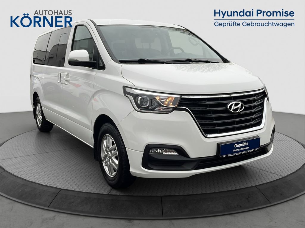 Hyundai H-1 2020