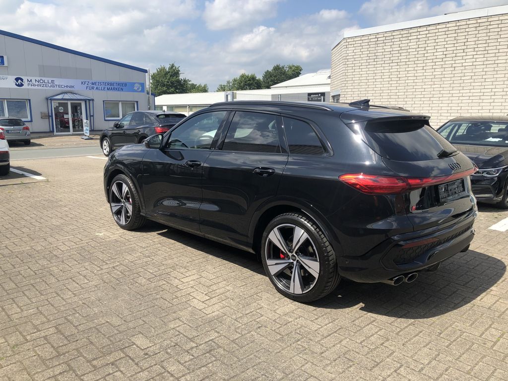 Audi SQ5 2025