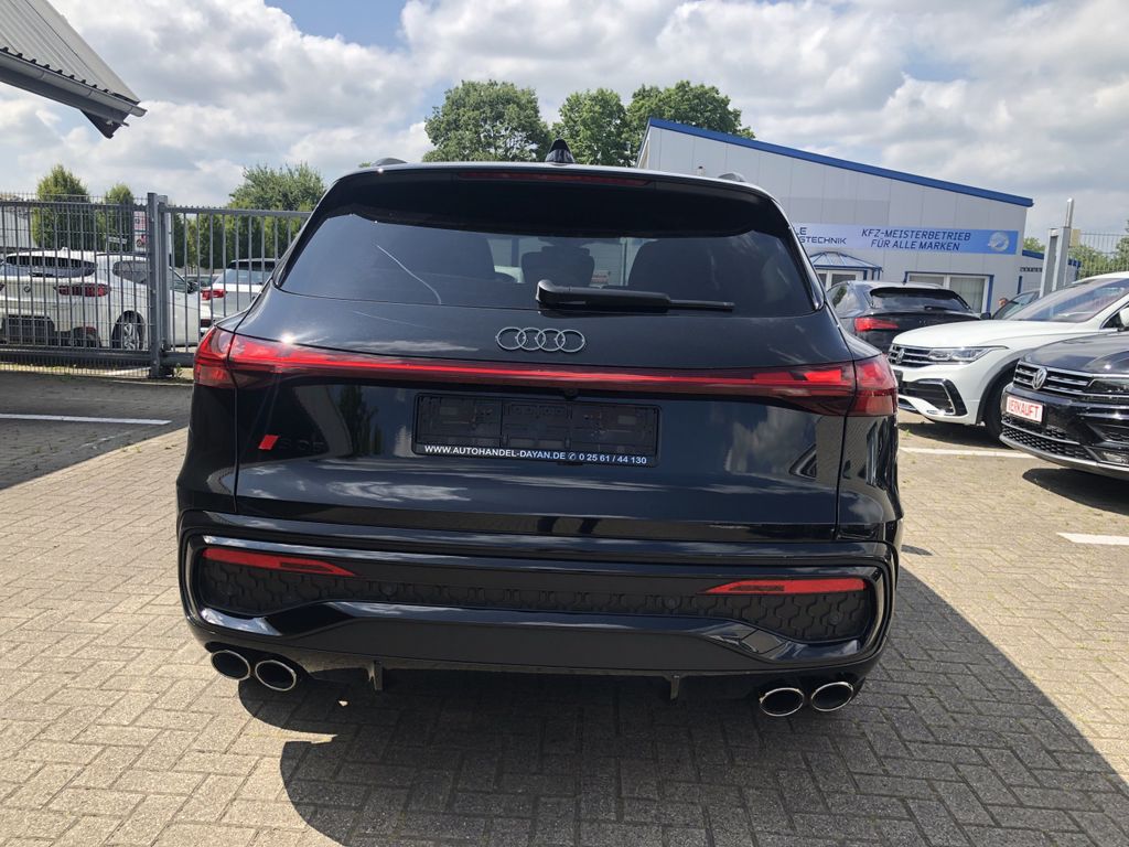 Audi SQ5 2025