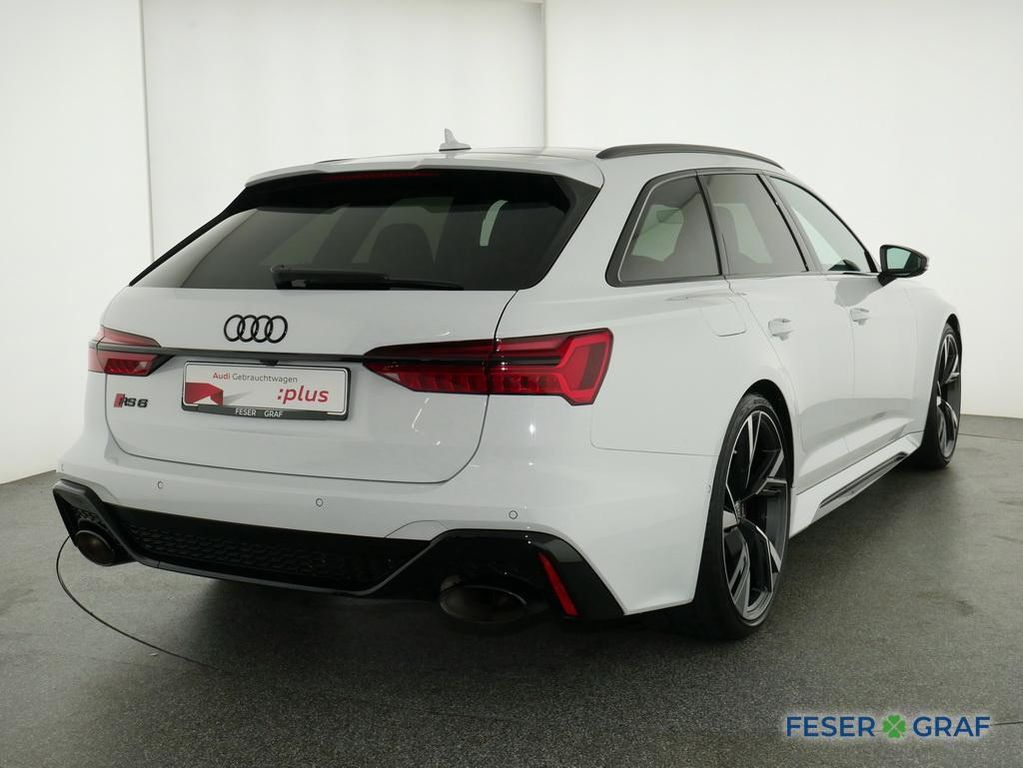 Audi RS6 2022