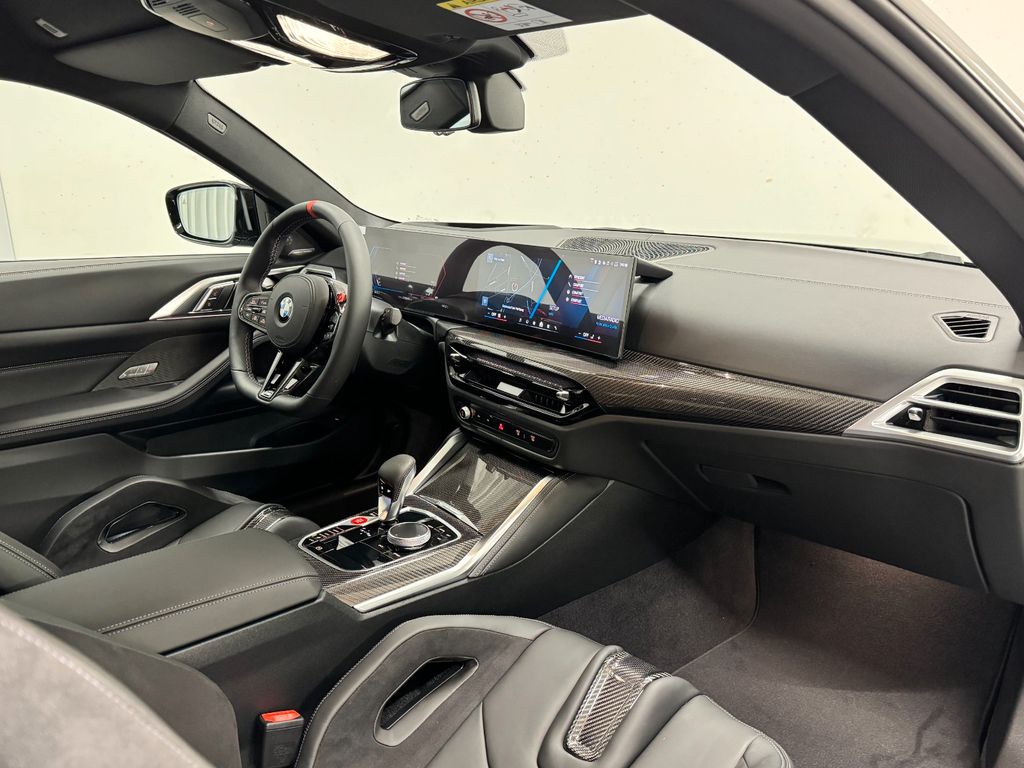 BMW M4 2025