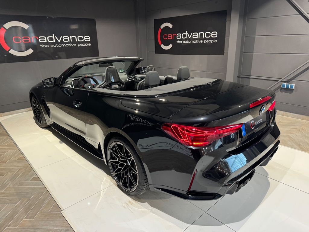 BMW M4 2025