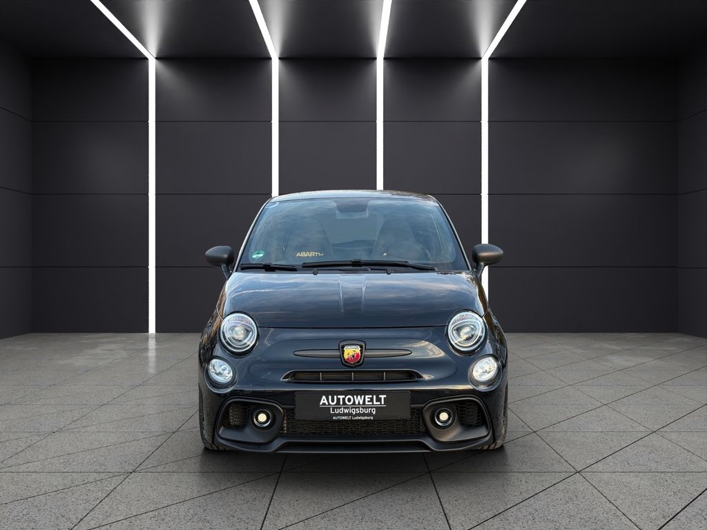 Abarth 695 2024