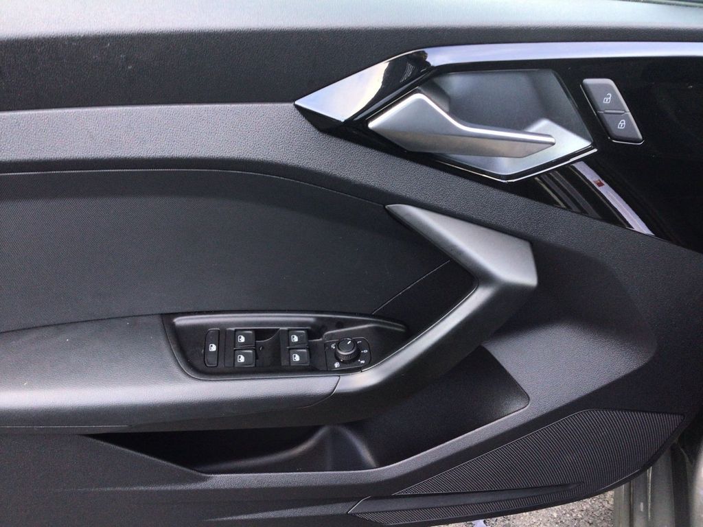 Audi A1 2025