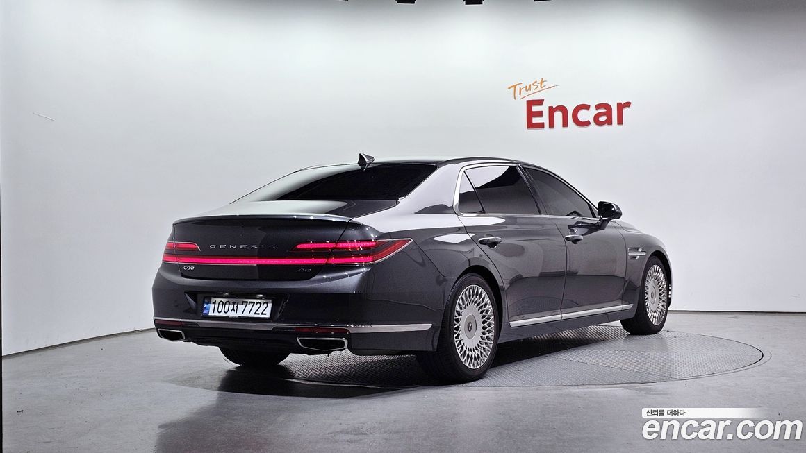 Genesis G90 2021