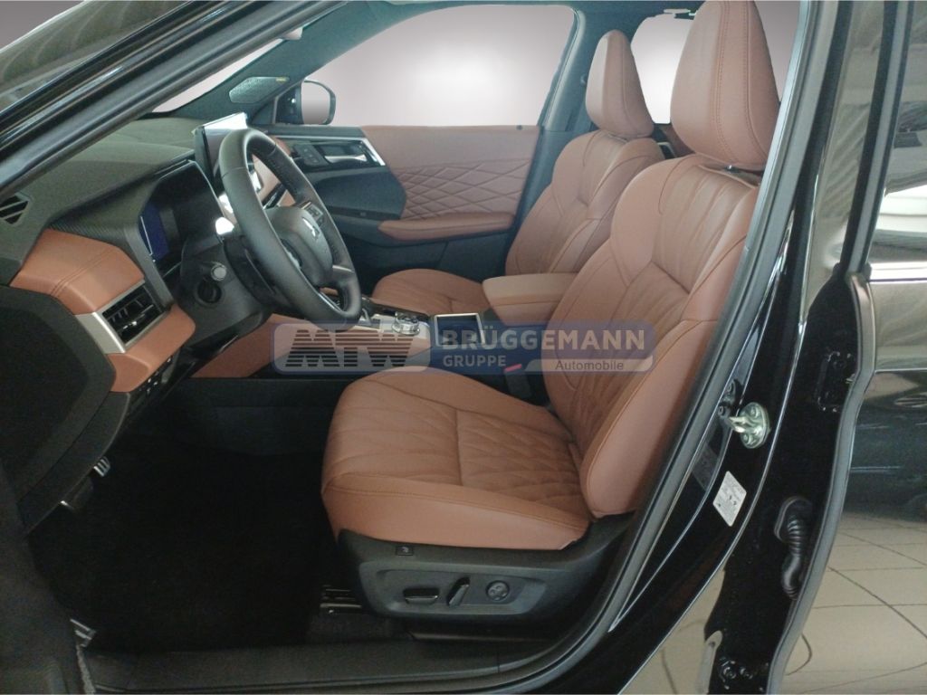 Mitsubishi Plug-in Hybrid Outlander