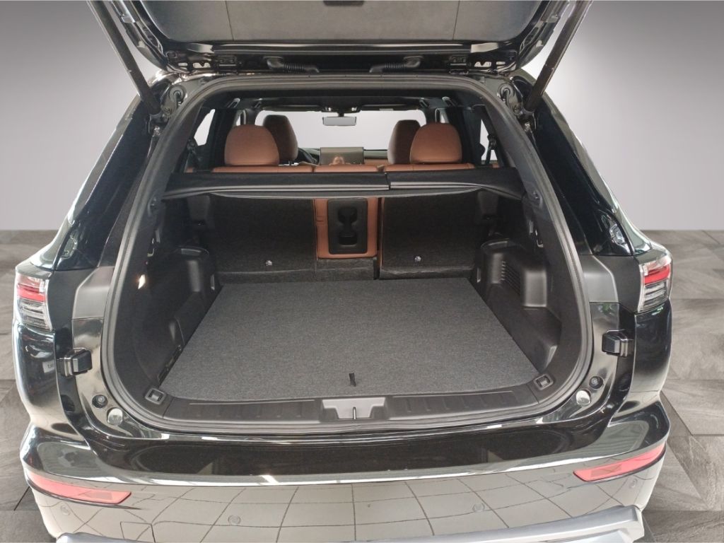 Mitsubishi Plug-in Hybrid Outlander