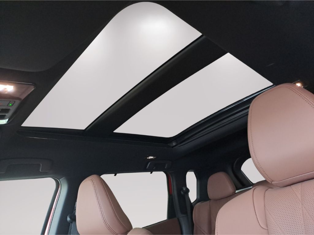 Mitsubishi Plug-in Hybrid Outlander